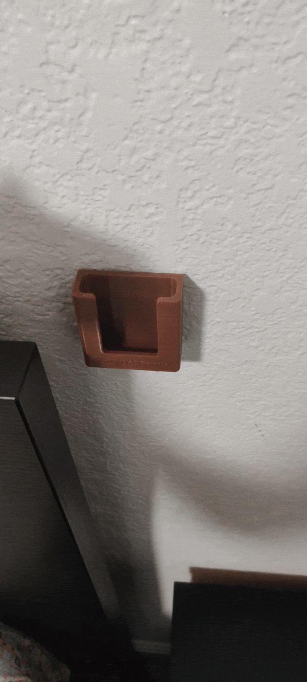 Sleek Wall Mount for De'Longhi AC Remotes