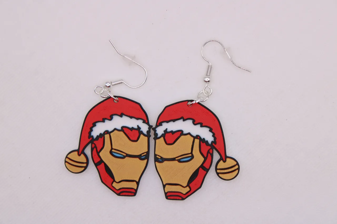 Christmas - Marvel Earrings view 4