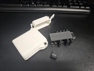 Portable USB Holder Case