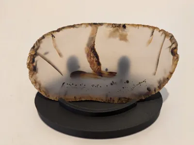 Rock/Collectible Display stand for slabs