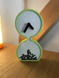 Horloge de table en forme de sablier — photo 2