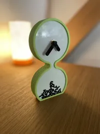 Horloge de table en forme de sablier — photo 3