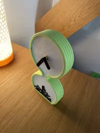 Horloge de table en forme de sablier — photo 4