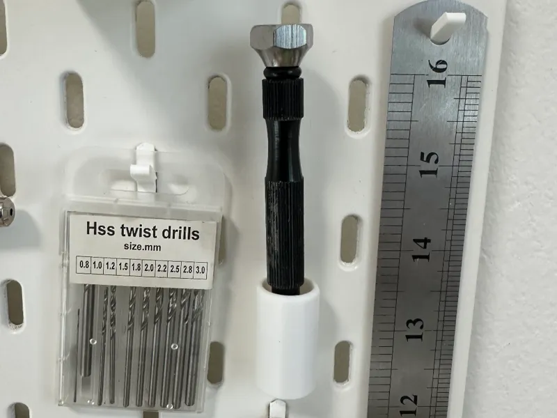 AK interactive hand drill skadis holder