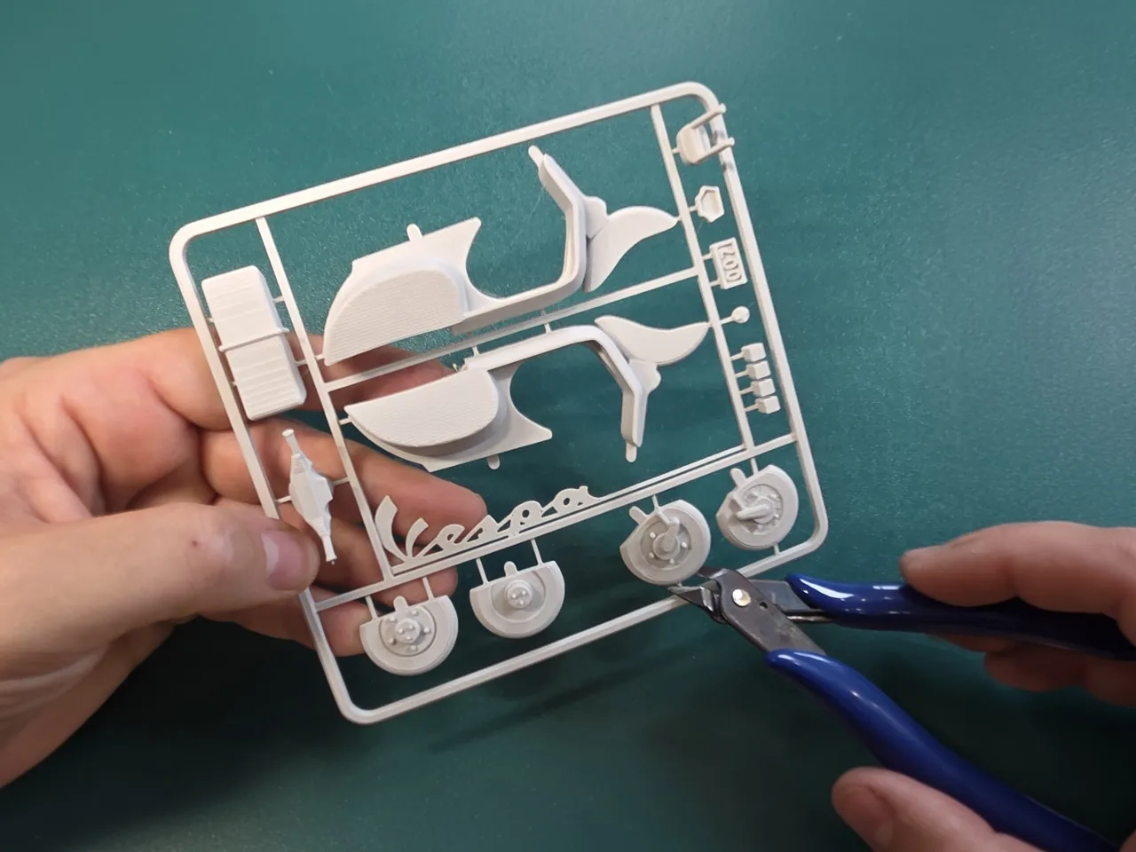 VESPA KIT CARD view 2