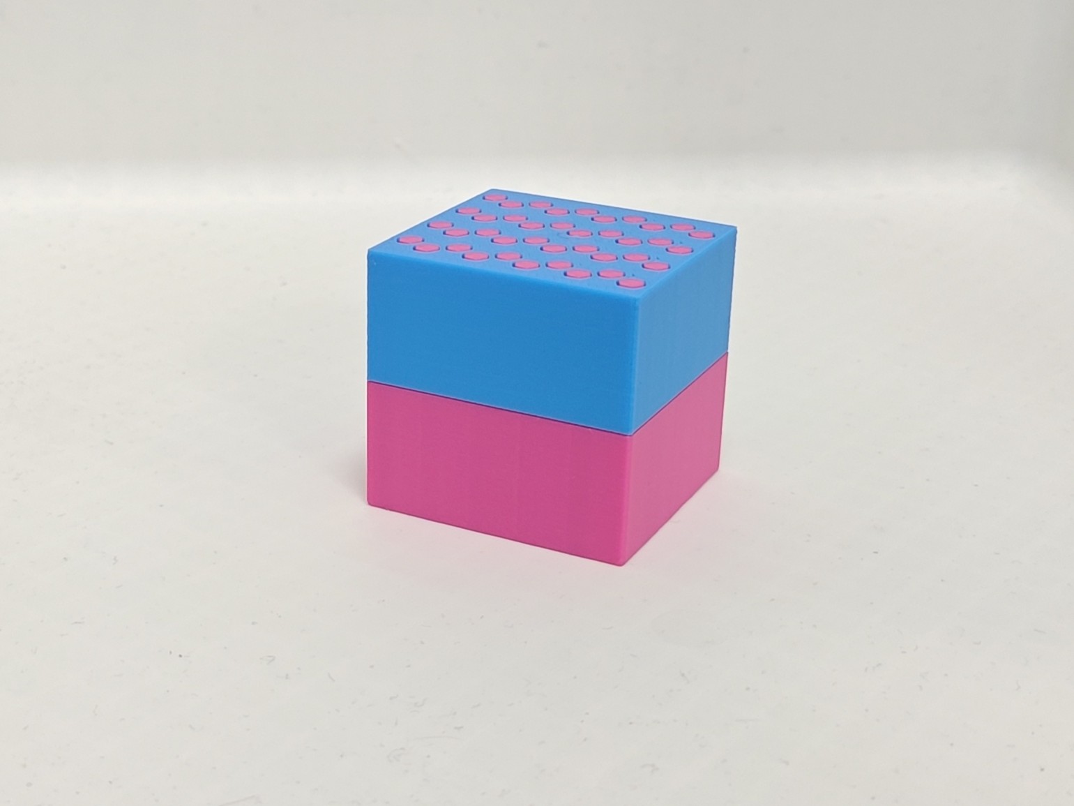 Miniatura 1 do modelo 3D Hexagonal Slide Cube |Solid & See-Through Versions