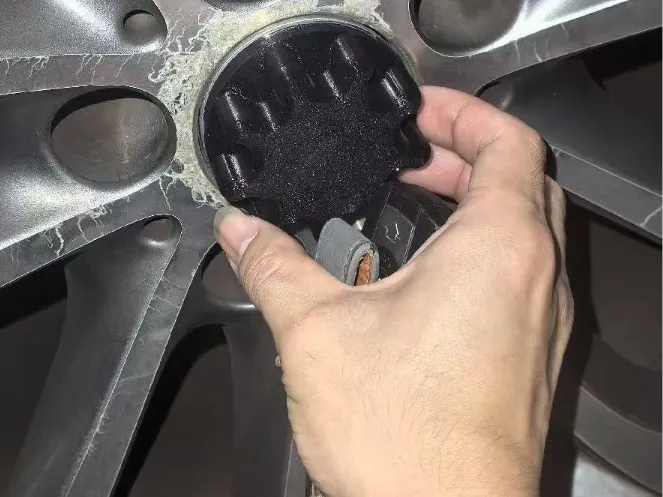 蔚来车标矫正工具