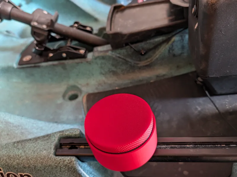 Kayak Bait Puck