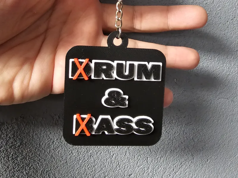 (D)rum & (B)ass keychain, drummer god