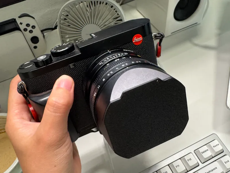 Leica Q3 28mm square lens cap