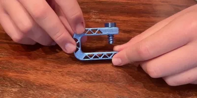 Nintendo Switch / 3DS Button Holder / Clamp