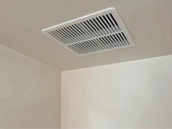 Grille de ventilation de plafond 205 mm