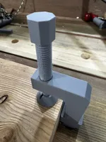 20mm Benchdog Clamp - 18mm Benchtop