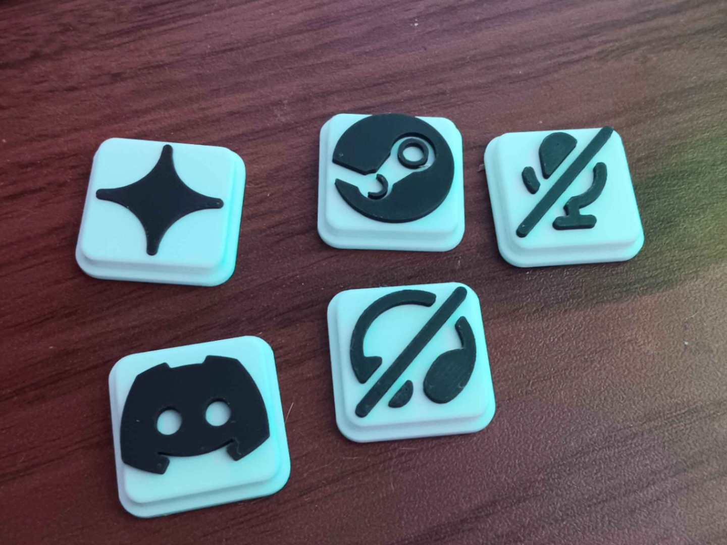 Console Deck v1/v2 Minimalist Raised Logo Buttons