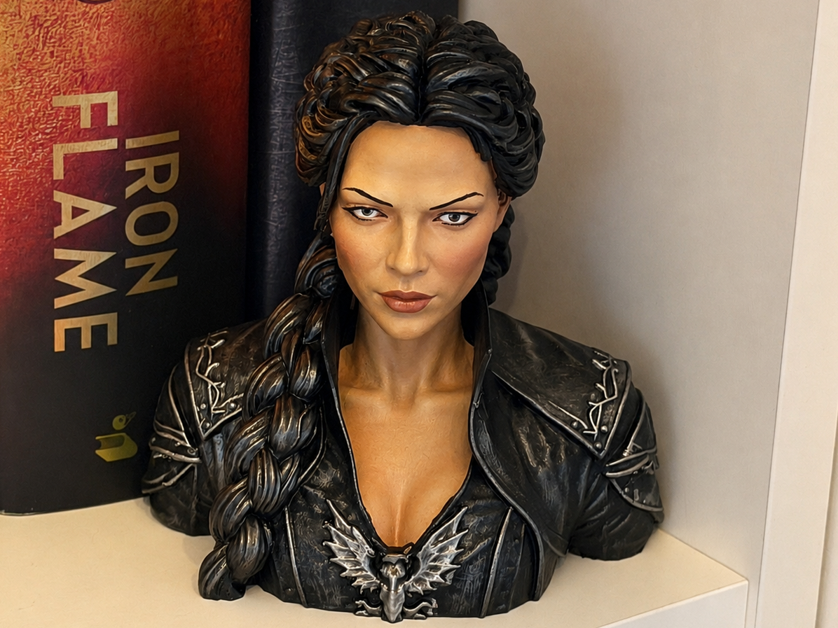 Violet Sorrengail - Busto 