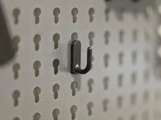 Presto Hook (keyhole pegboard)