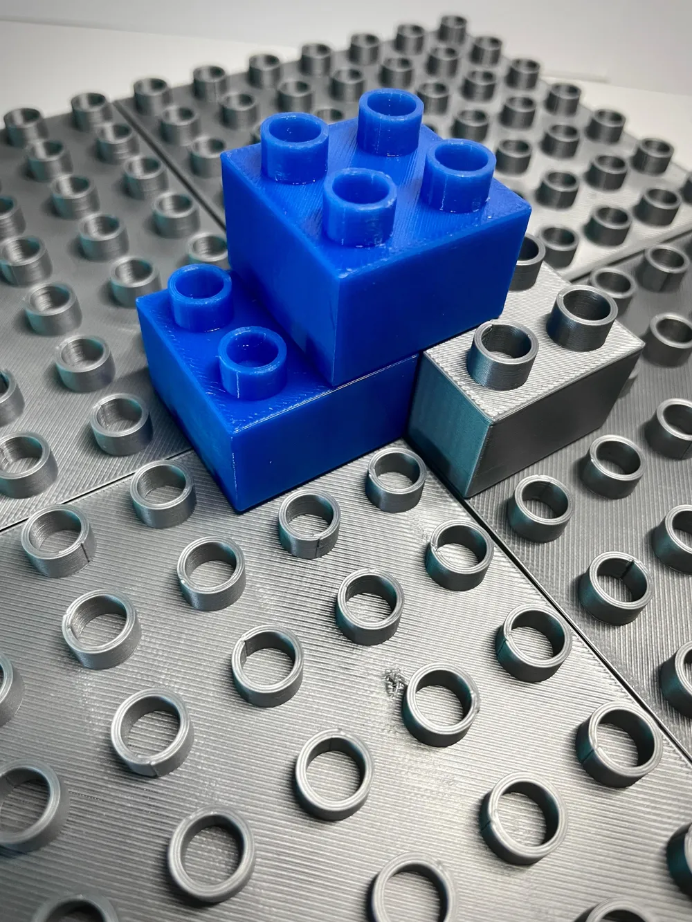 LEG.O DUPLO BUILDING PLATE, WITH CONECTORS! - Free 3D Print Model ...