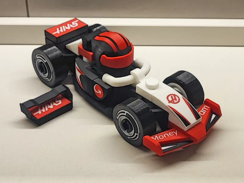 F1 Brick Haas – Deluxe 300% PLUS