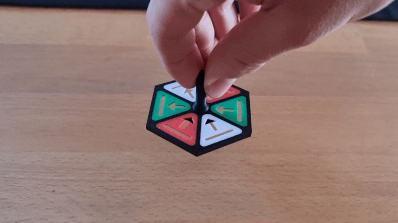 Dice Spinning Top for Leanin' Tower of Pizza Game