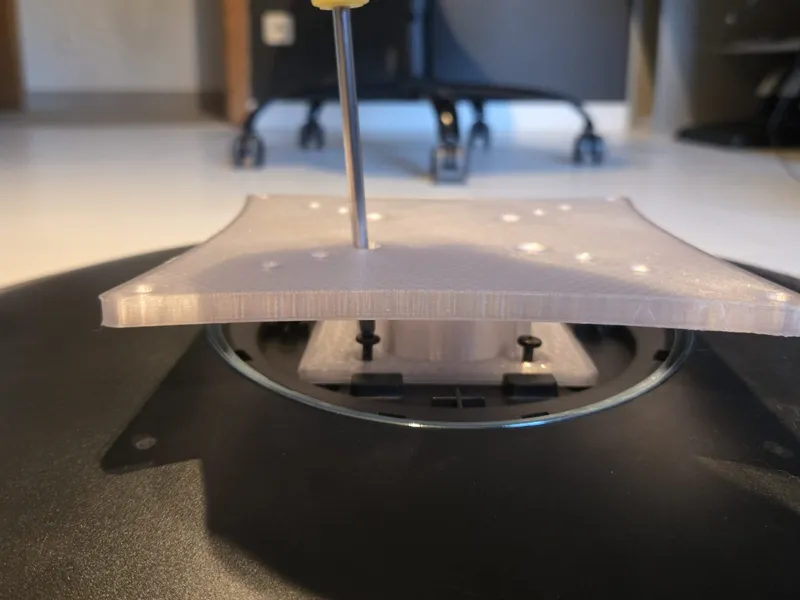 VESA adapter for Samsung monitor C27FG73 aka CFG73