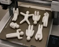 Deitado na mesa A1 mini poucos suportes