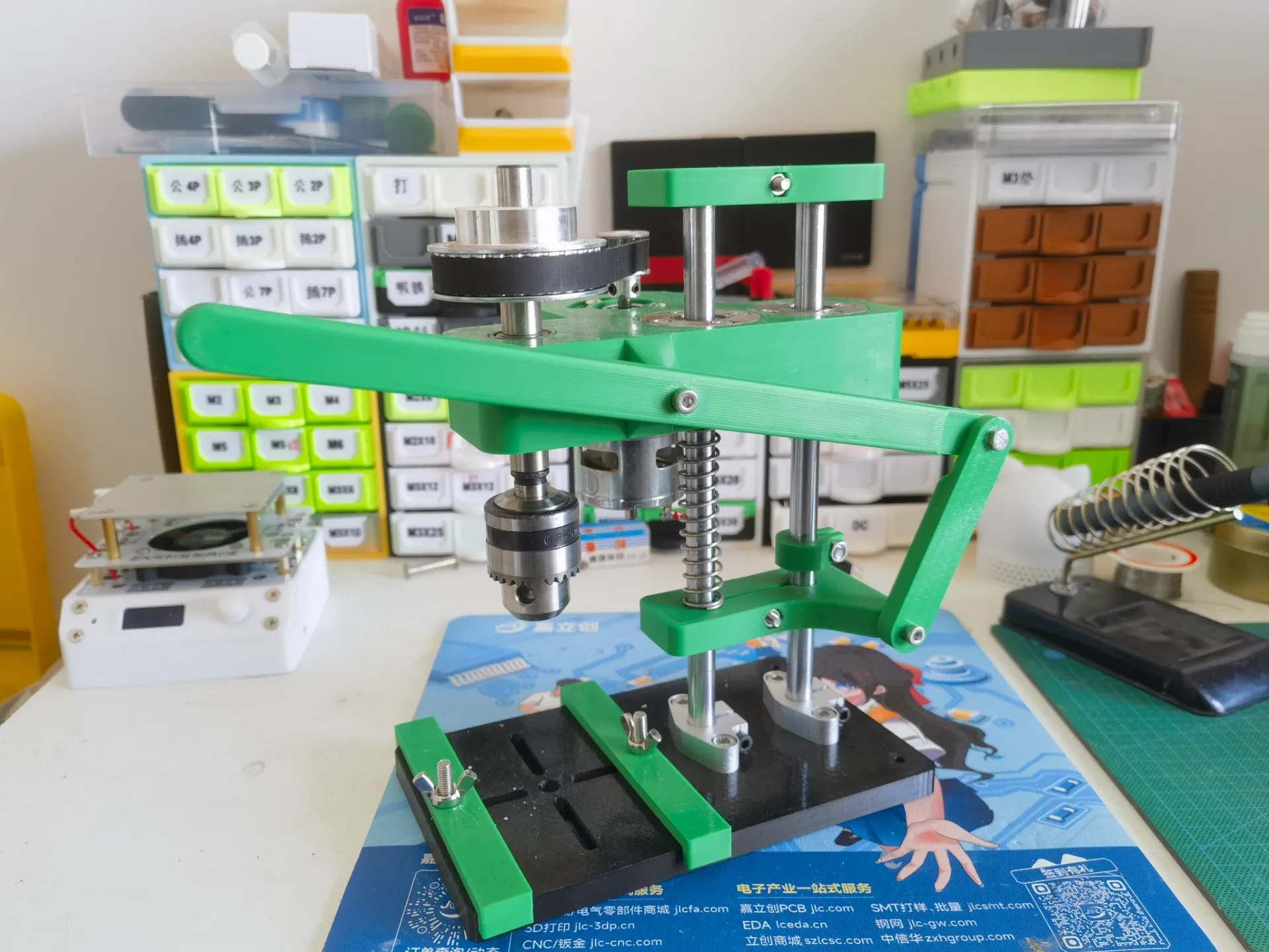 Miniatura 2 do modelo 3D 台钻