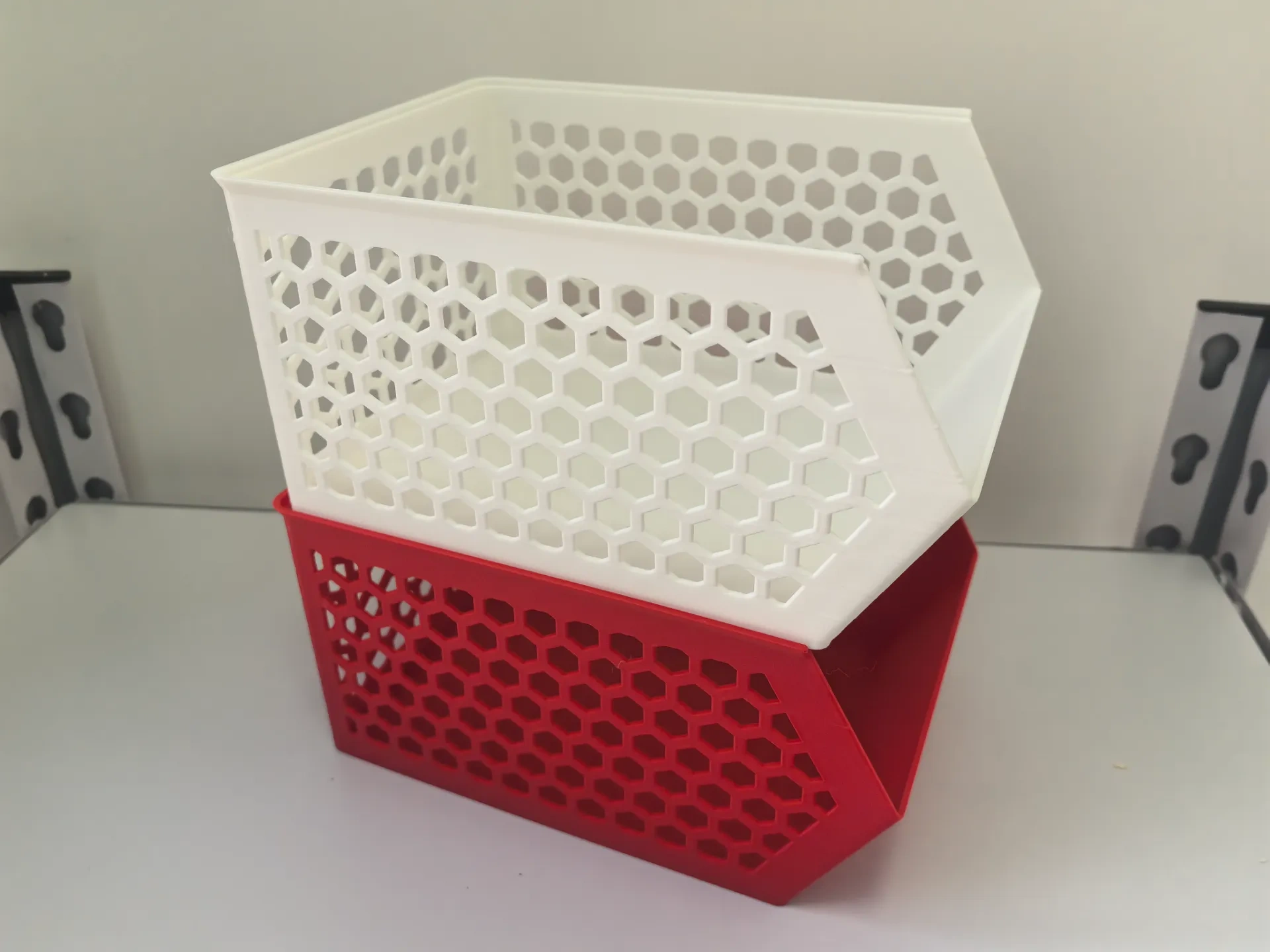 Miniatura 2 do modelo 3D U型斜开口可堆叠收纳盒