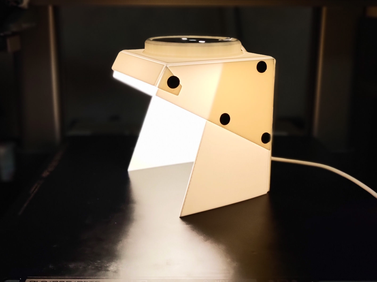 FoldLight – Flat Print Lamp