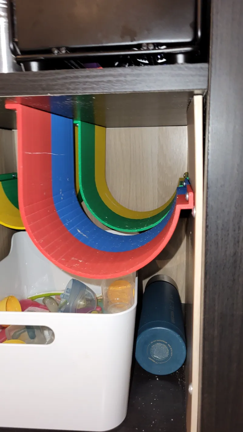 Support for Baby Formula Milk Packages or simillar Conical Objects