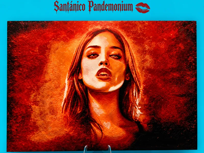 Eiza González (Santánico Pandemonium)