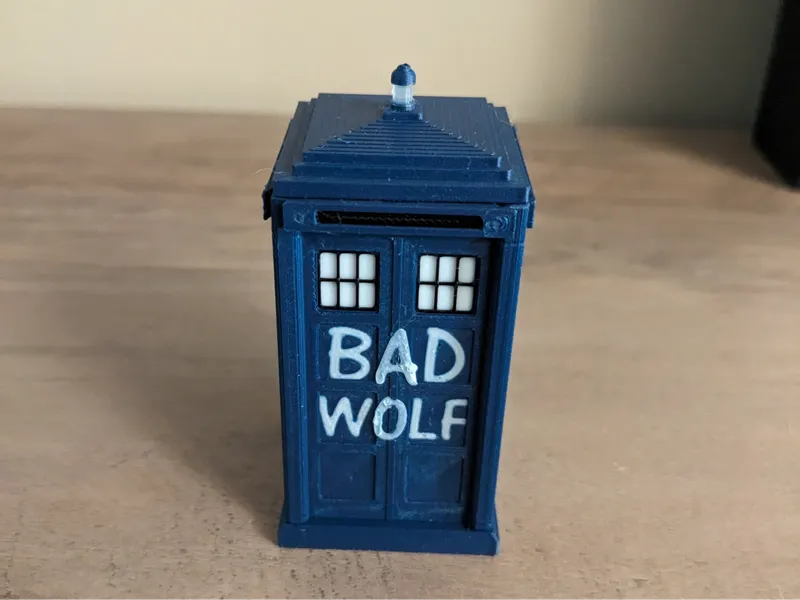 BAD WOLF, 200% Pocket Tardis, no Kit