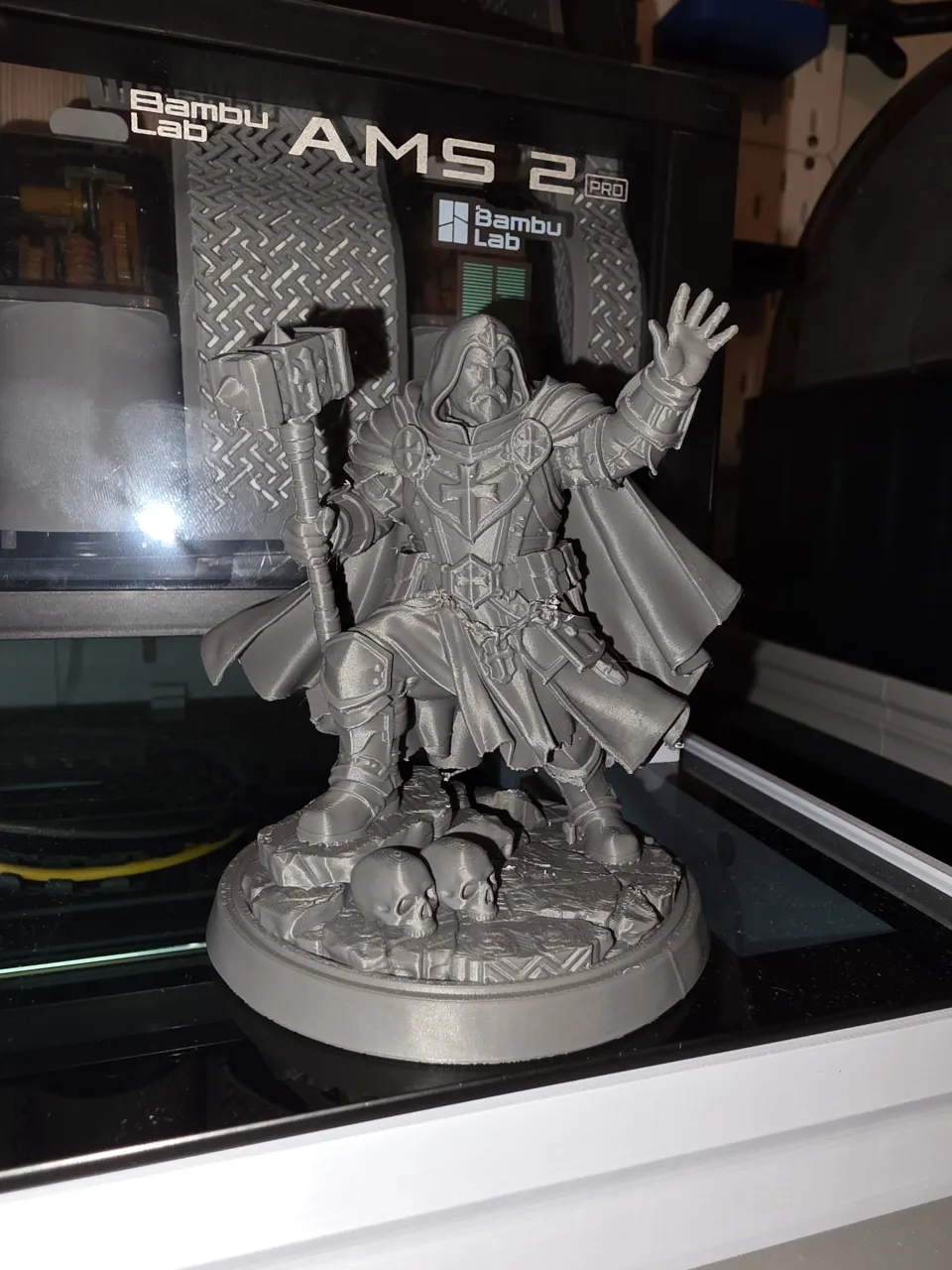 Battle Cleric – Hammer of the Faithbound Order view 2