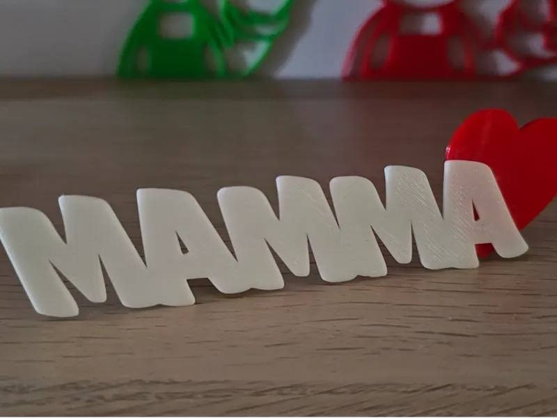 mamma con cuore da scrivania