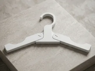 Foldable hanger - Tool-free assembly