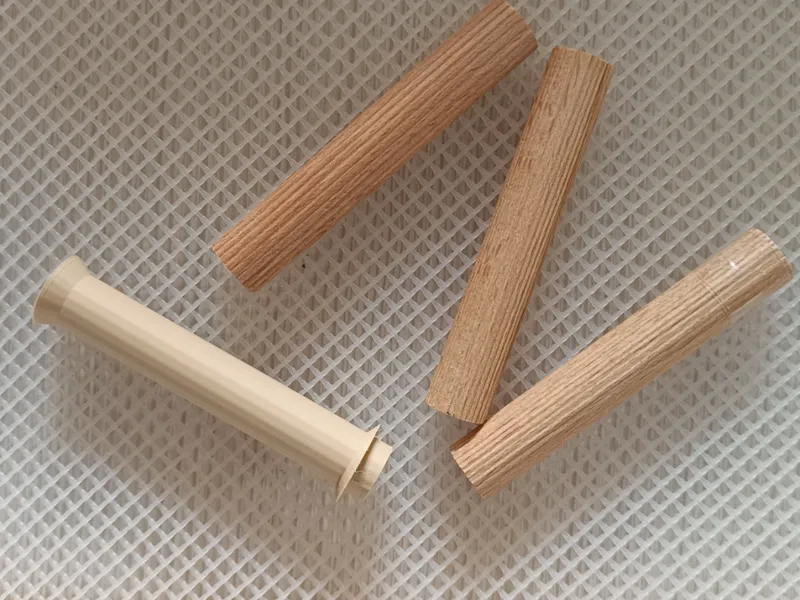 Piedino per asciuga pasta in legno
