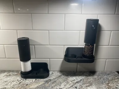 Salt and Pepper Grinder Stand