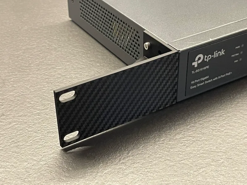 TP-Link RackMount Kit-13/TL-SG1016PE Montagewinkel