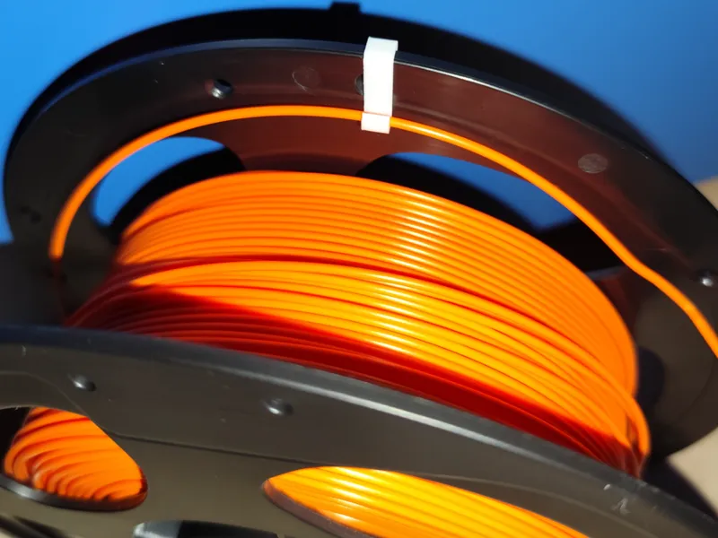 wire holder hook for spools
