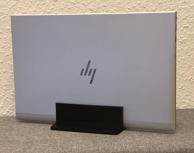 Minimalist Vertical Laptop Stand / Holder