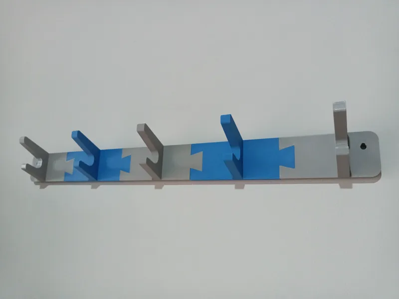 Puzzle Hanger