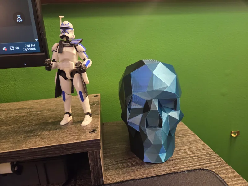 Low Poly Skull