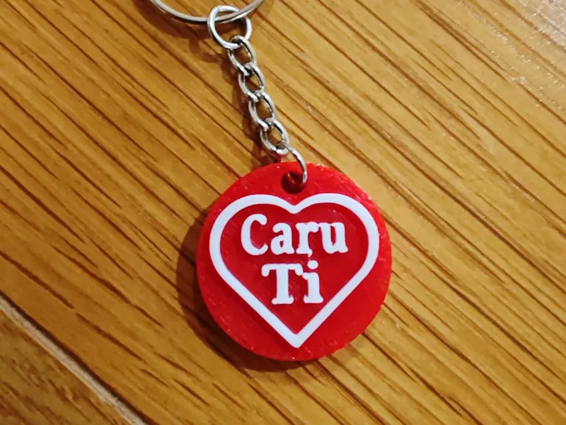 Caru Ti Love heart keychain