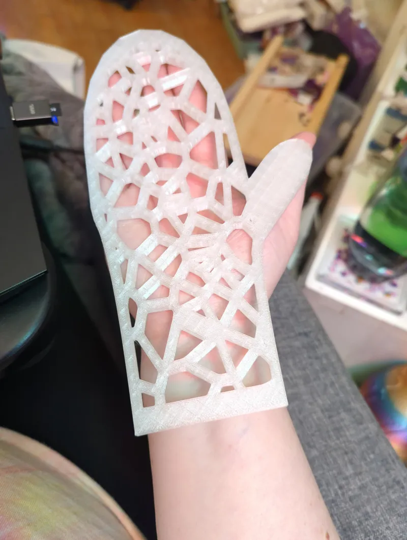 Mitten Blocker