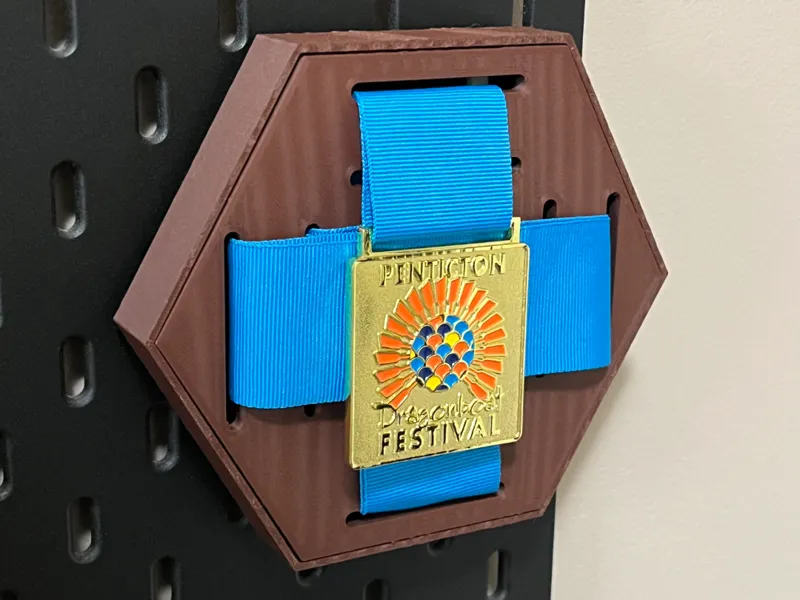 Hexagonal Medal Hanger with Skadis Hooks