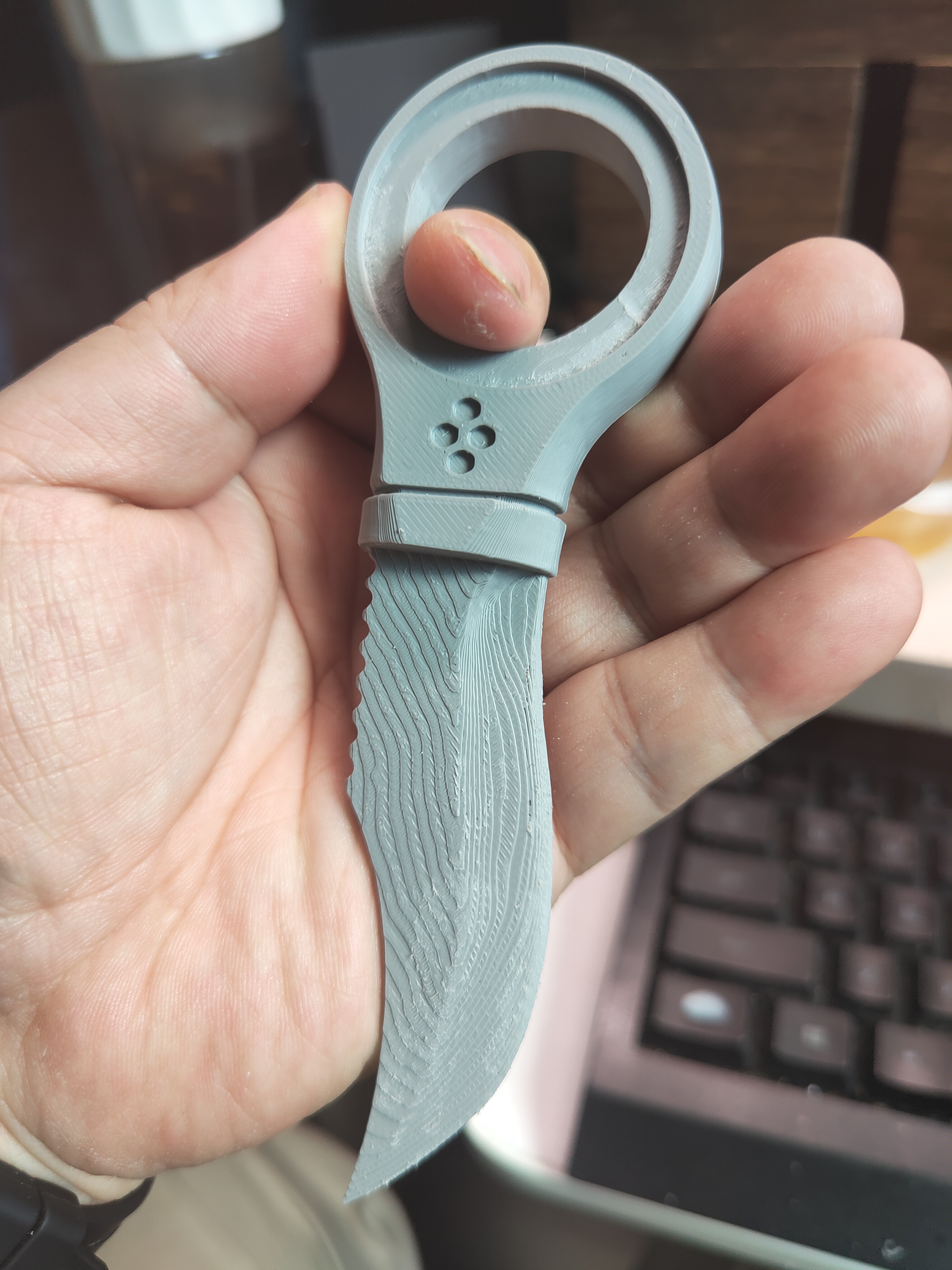 Miniatura 1 do modelo 3D 战术匕首——省料开箱器，裁纸刀