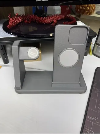 iPhone 14,15 & 16 Pro Max + watch charging station