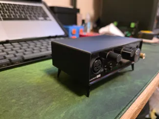 Scarlet Solo Case