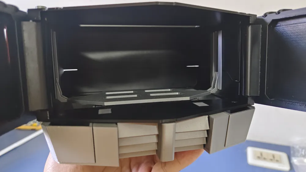Transformers Optimus Prime Tissue Box - Free 3D Print Model - MakerWorld