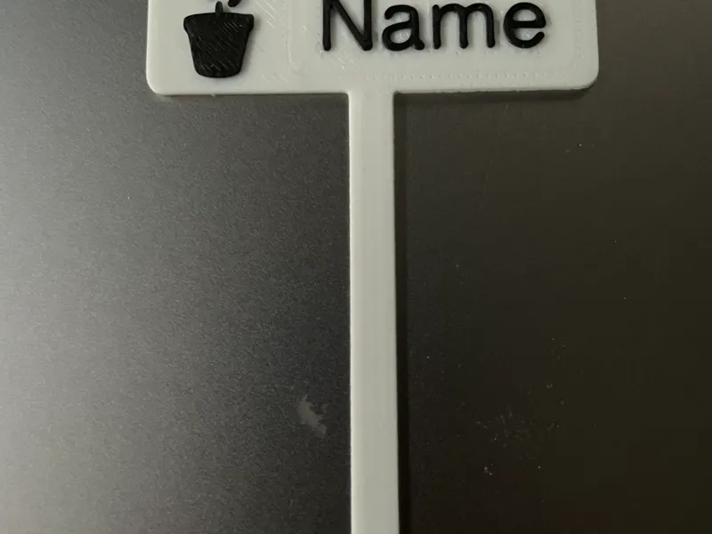Customizable plant name plate.