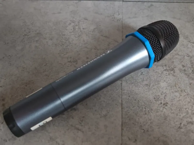 Sennheiser Tourguide Microphone - Anti roll